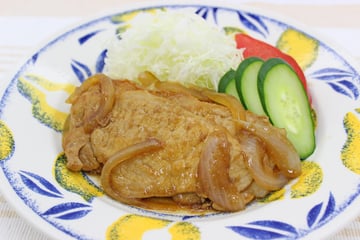 りんごジュースで豚のしょうが焼き